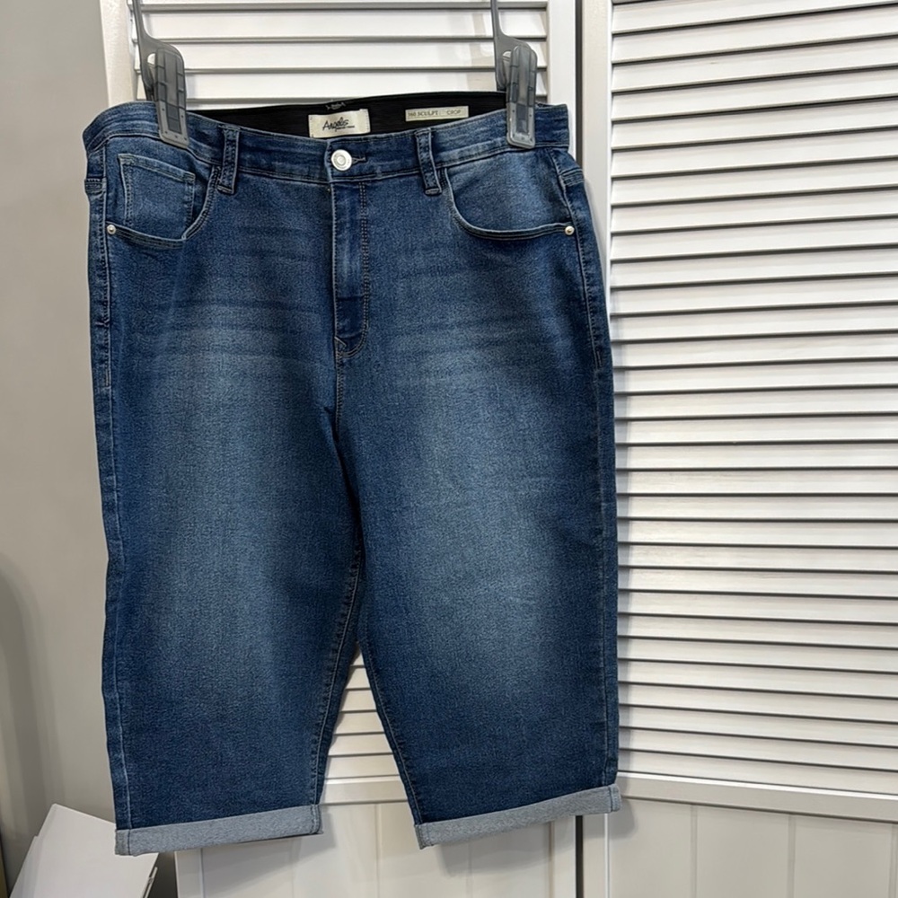 woman’s  Blue Denim Shorts